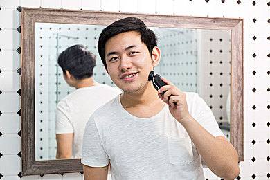 免费黄色软件APP,揭秘免费APP暗藏风险，安全使用指南！-1