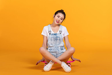 黑人超大超长    女女,潮流新宠：超大超长女装，时尚又实用-1