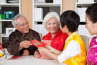 成人火影,成人视角新手游，火影江湖再掀波澜-2