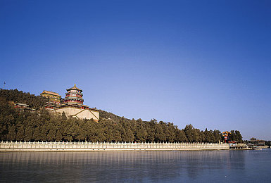 好大公 快用力日 日深视频,游戏新潮流，沉浸冒险启程