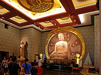 八重神子裸体 开腿,游戏女神争议：真相揭秘-3