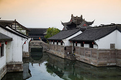 枫可怜出差被连续侵犯7天,游戏主播遭遇侵犯，粉丝担忧-1