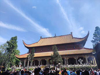 国精产品自偷自偷一区,国精品牌严打假冒，捍卫品质之战