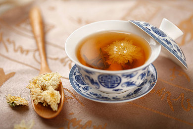 黑人异族巨大巨大巨粗,神秘姆布提族：独特身材与文化魅力-2