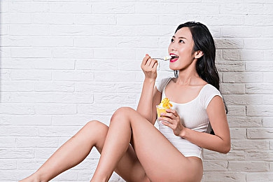 99re这里,信息平台新宠，生活娱乐两不误-2